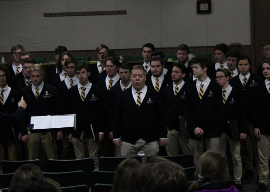 UW-Eau Claires Singing Statesmen Visit at North